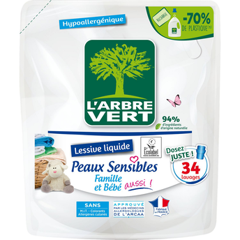 Image de Lessive liquide peaux sensibles famille & bébé aussi hypoallergéniqueARBRE VERT x34lav.1,53l recharge 94% d'ingrédients d'origine