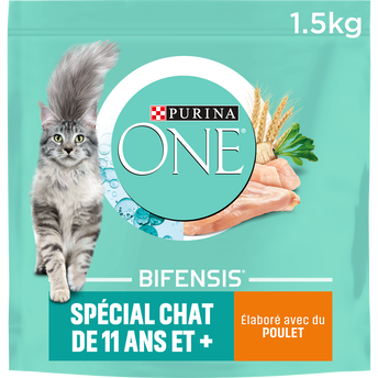 Image de Croquettes pour chat senior Poulet Céréales Complètes PURINA ONE