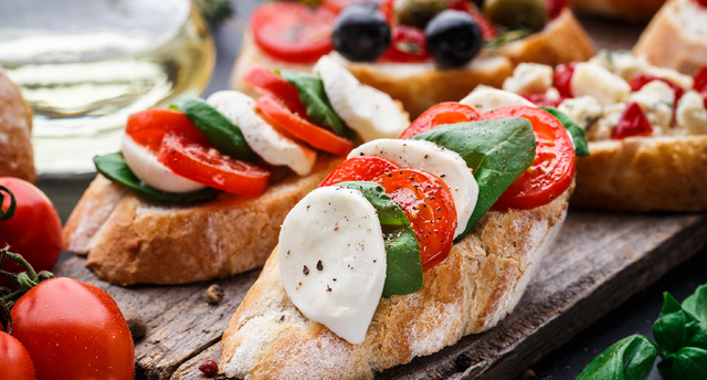 Bruschettas tomate mozzarella
