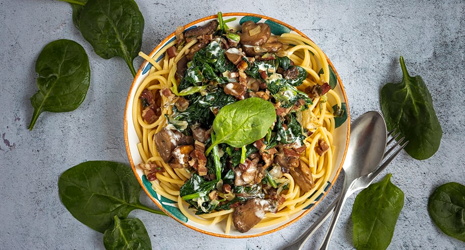 Spaghettis aux épinards et champignons