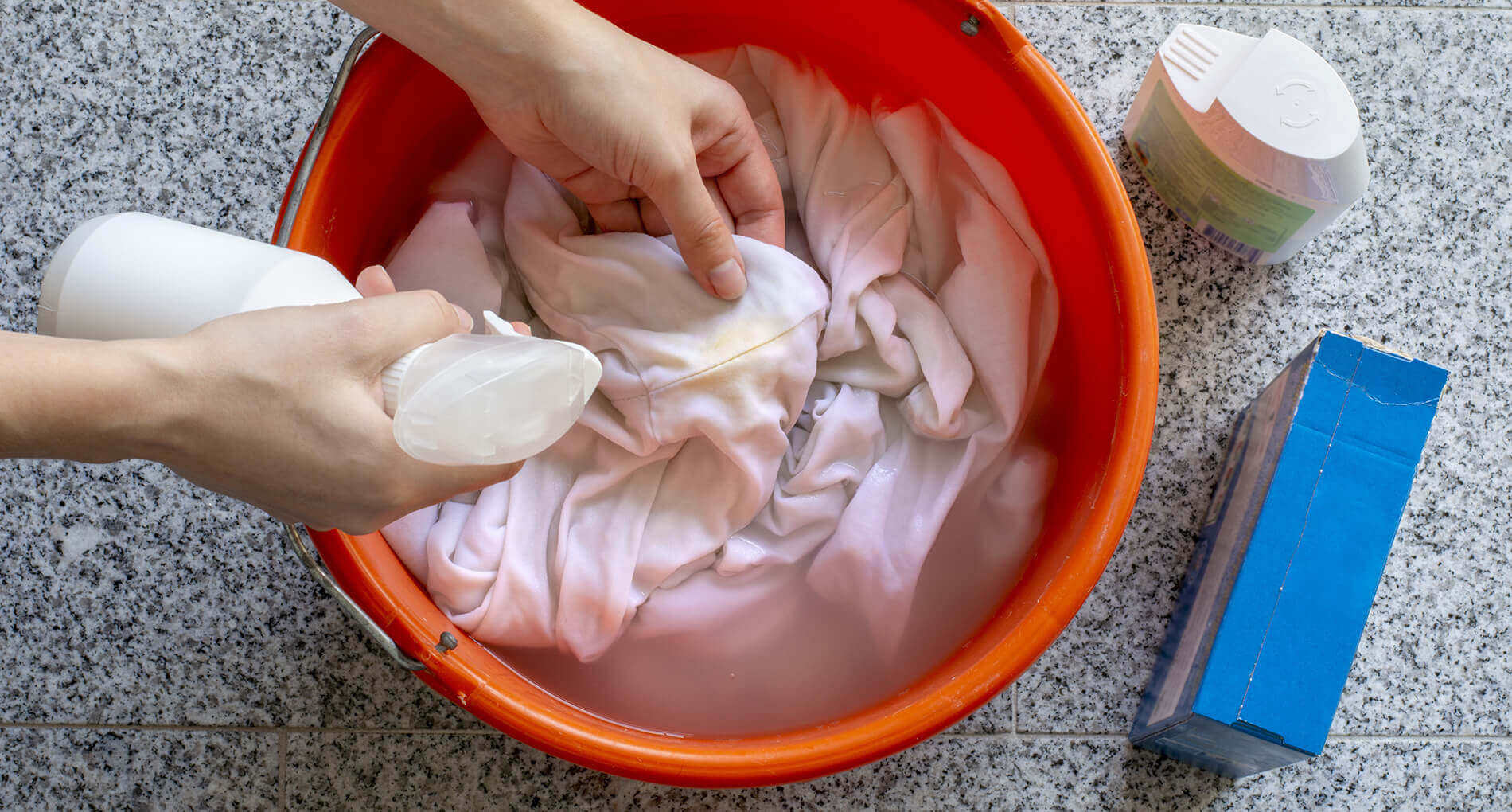 5 astuces pour détacher le linge sans se ruiner !