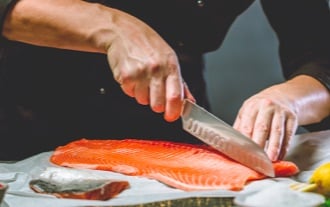 D&eacute;coupe de saumon
