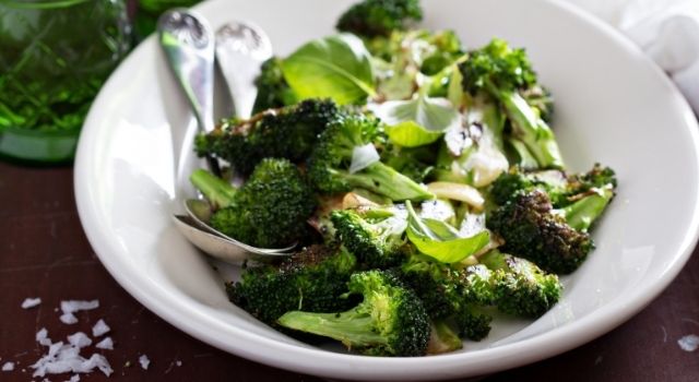 salade de brocolis à l'ail