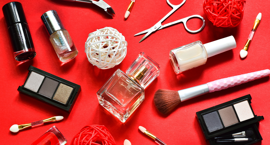 Découvrez nos astuces beauté pour prendre soin de vos outils et accessoires  de maquillage
